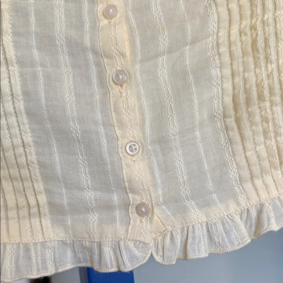 Brandy Melville Soft Yellow Ruffle Blouse - Picture 4 of 6